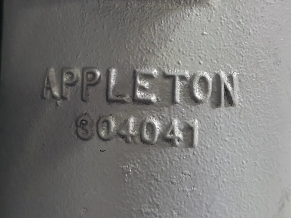 200A 250 VAC Weatherproof Pin and Sleeve Plug AP20023E