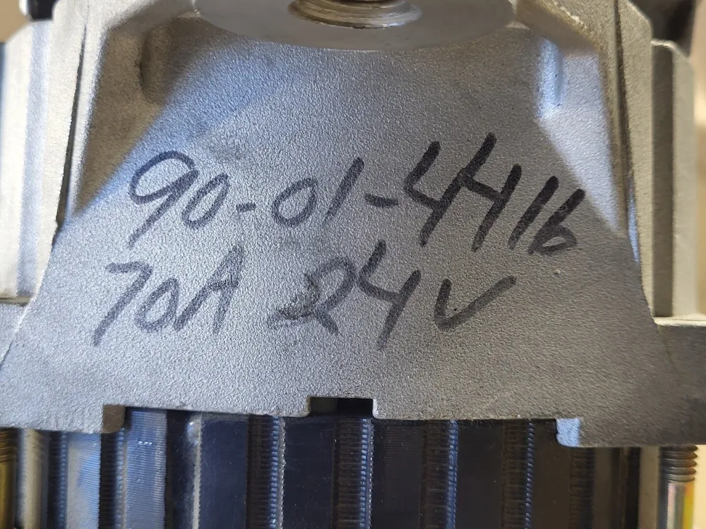 Alternator 90-01-4416, 24V, 70A