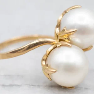 Luxurious Yellow Verguld Pearl Bypass Ring