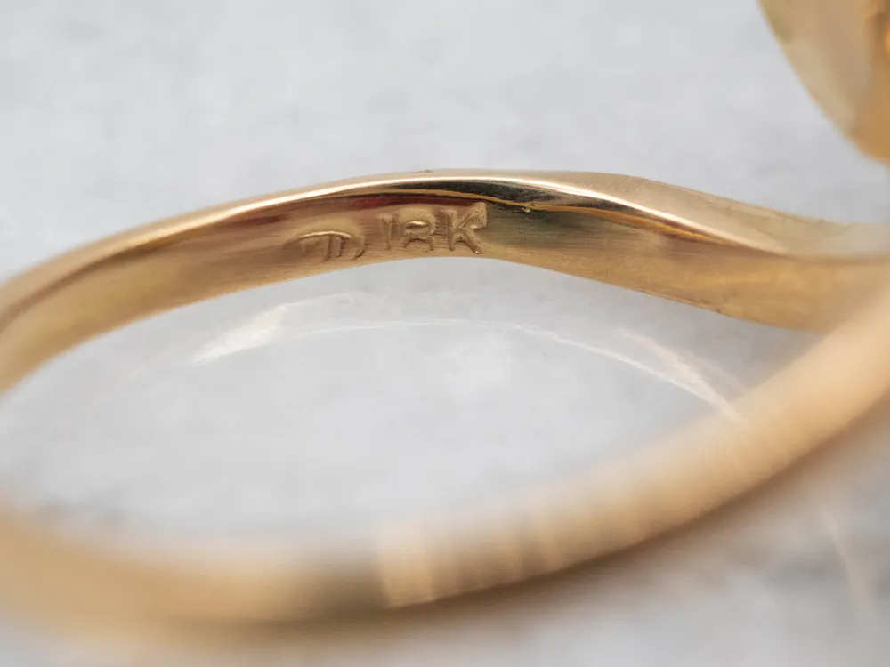 Luxurious Yellow Verguld Pearl Bypass Ring