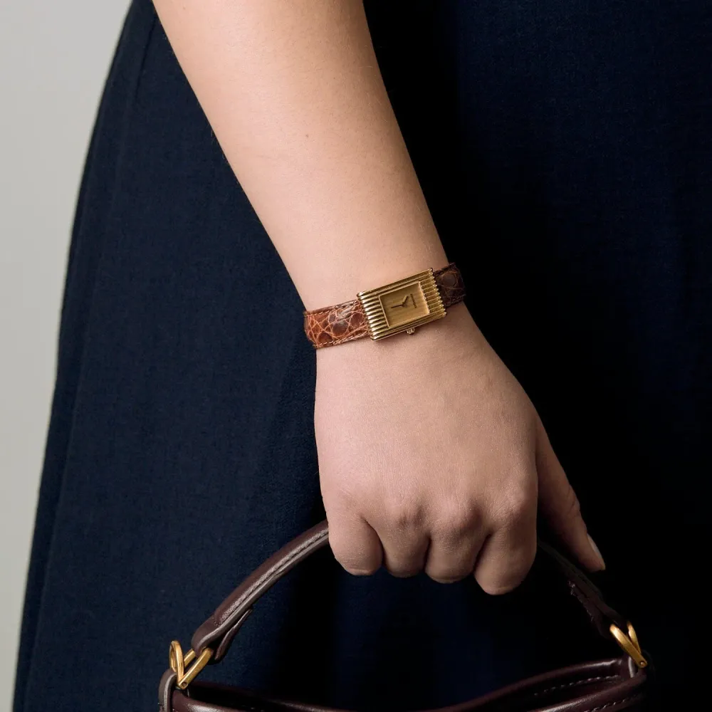 Boucheron - Reflection - Citroengeel gold watch rectangular case and quartz movement