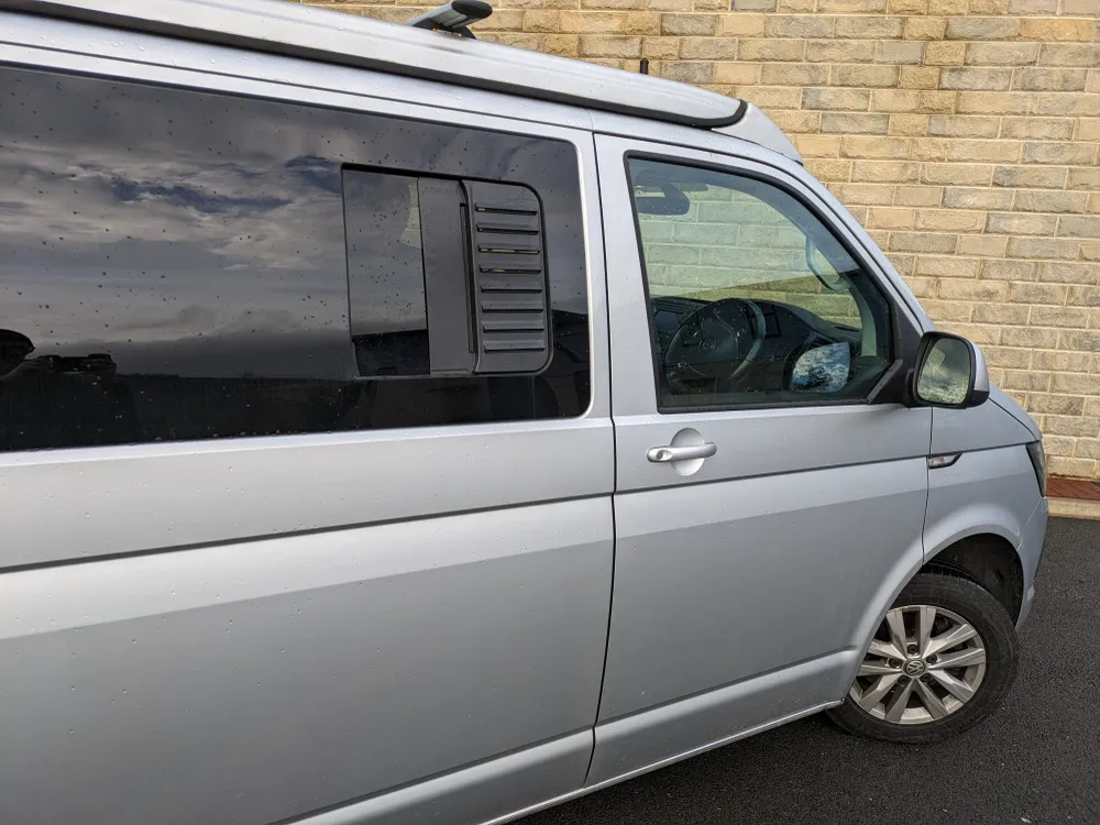 Kiravans Vent Opening Window VW Transporter T5 to T6.1 (2003-2024)