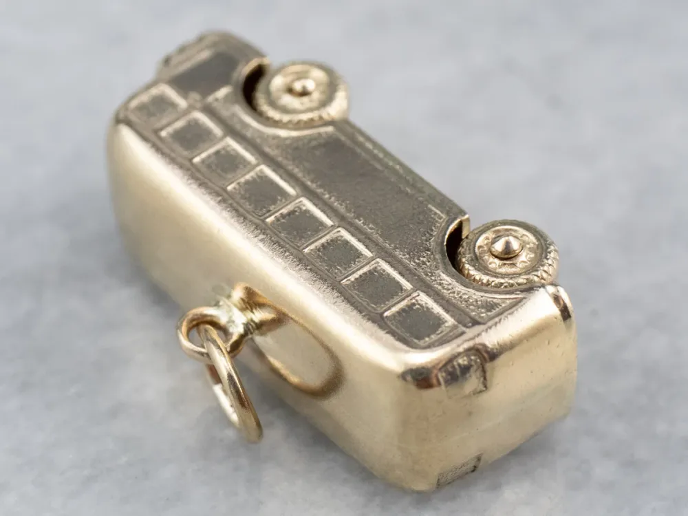 Vintage Gouden Bus Charm Pendant