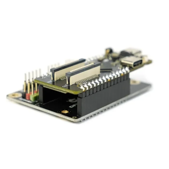 DFRobot FireBeetle 2 ESP32-P4 AI Development Kit met bouten en moeren