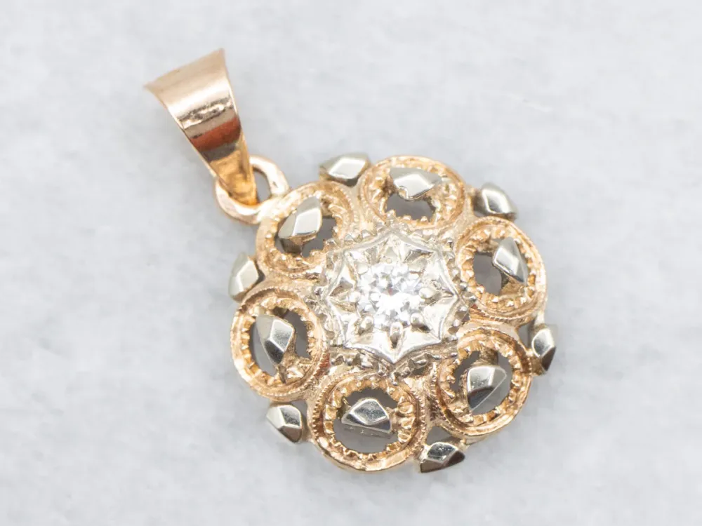 Ornate Two Tone Gouden Diamond Pendant