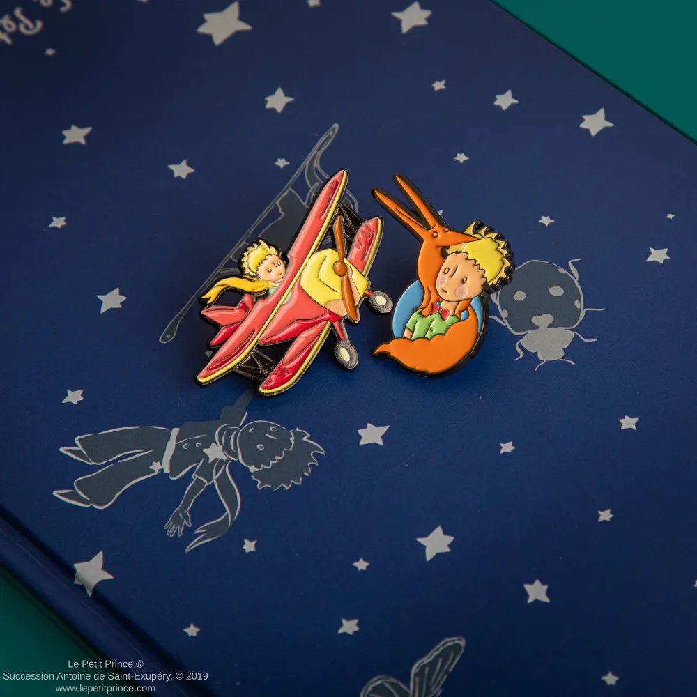 Set 2 Aviator's Adventure Pins met stofkap