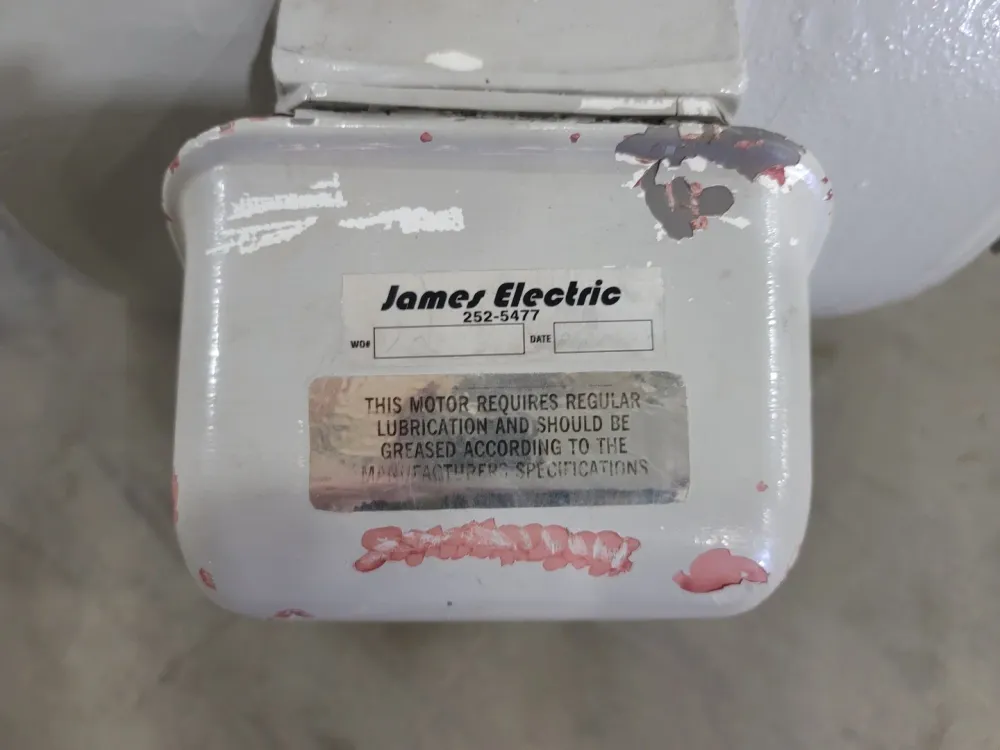 100 hp, 575 volts, 3530 rpm, 365TS Electric Motor B1002VLG30DP