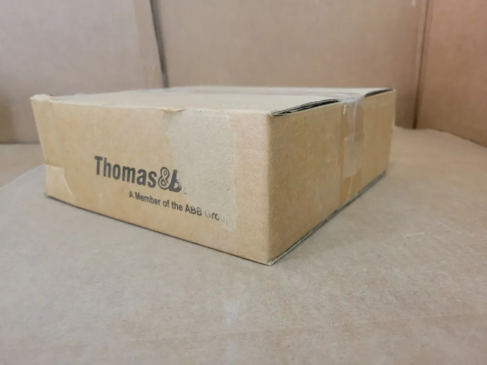 1-1/2" EMT Set Screw Coupling CI5512 (Box 25)