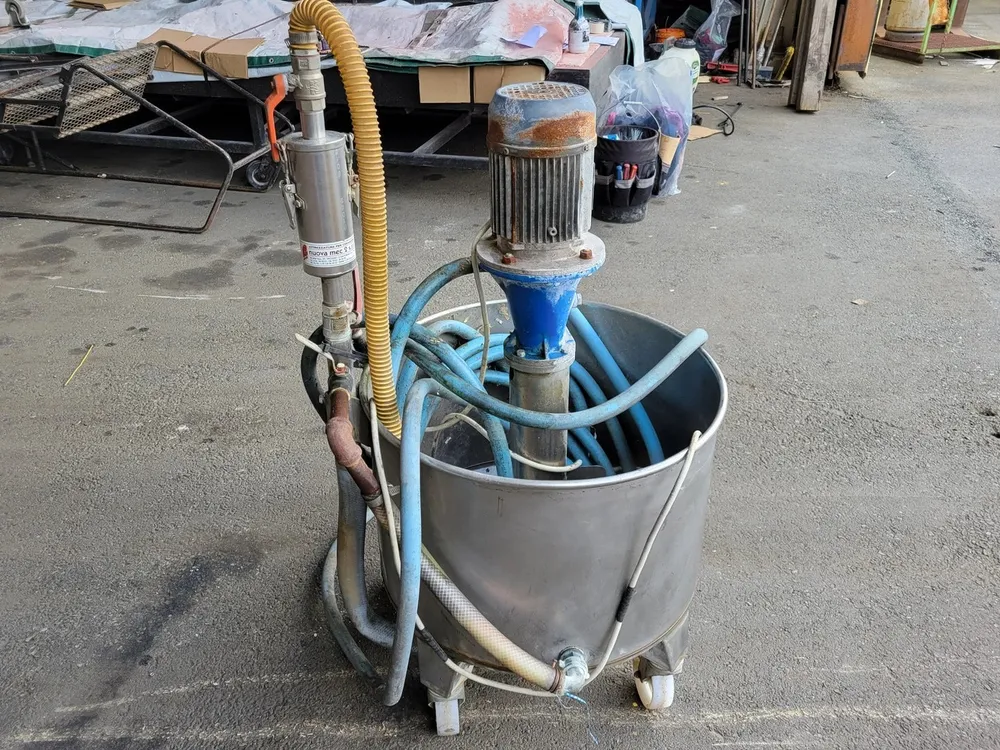 Pump Bin w/ 1.5 hp Motor
