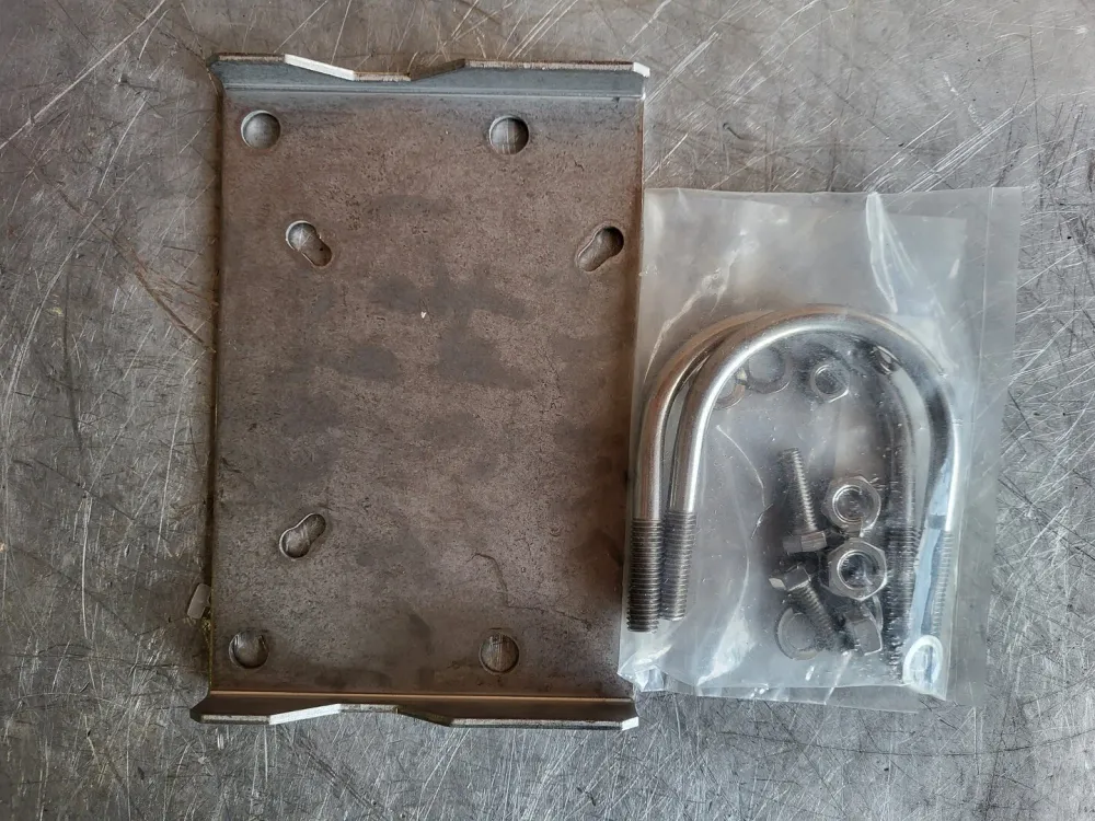 Pipe Mounting Kit 30755905-004