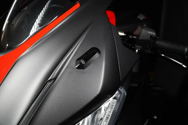 Kit Tapas De Cierre Para Competicion Para Aprilia Rs 660 Abs 21-23
