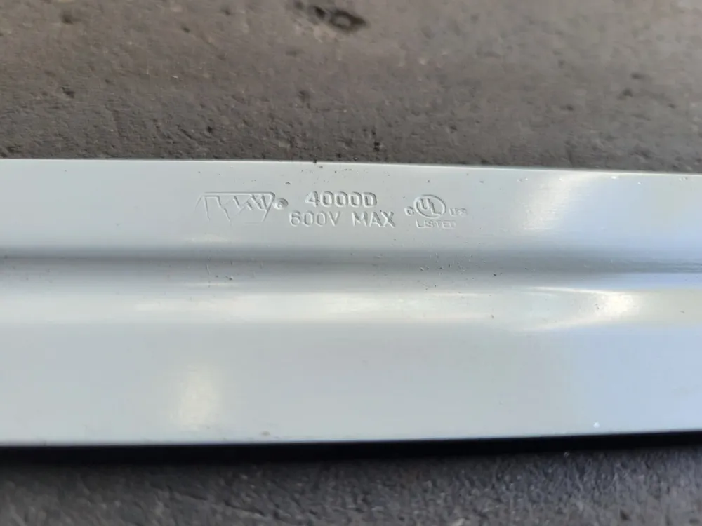 4000 Series Raceway Divider G4000D (Box 9)