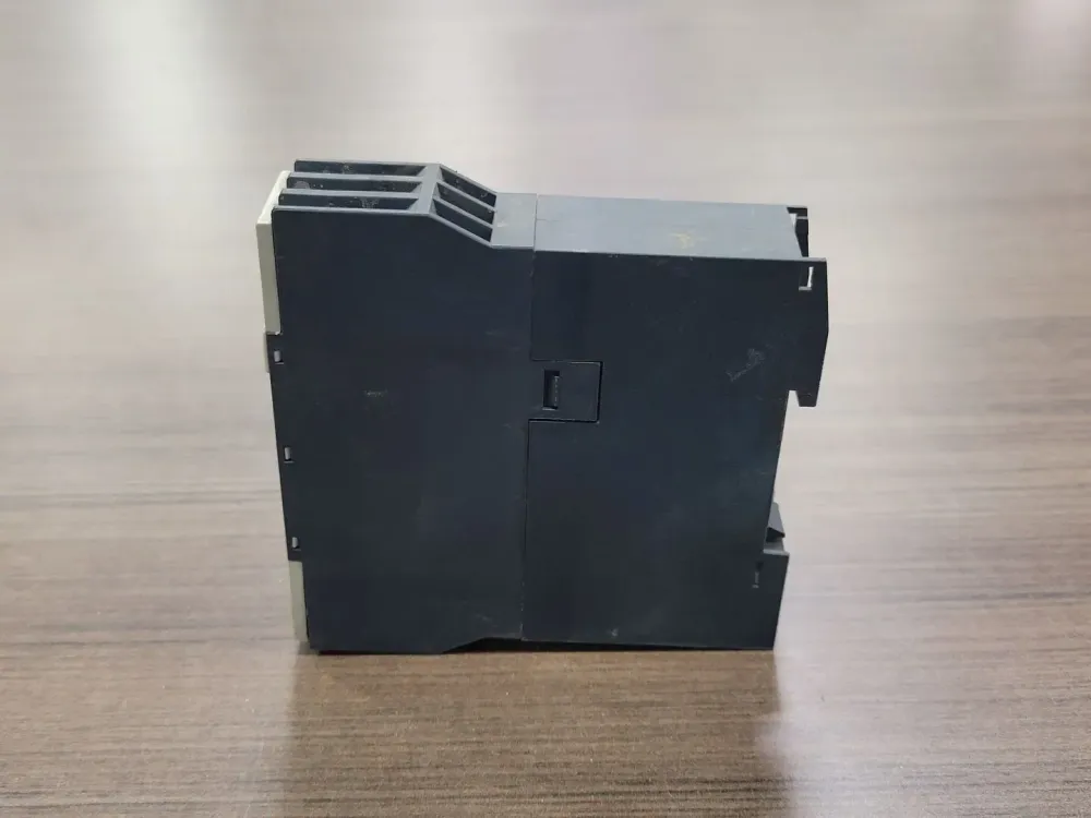 6 Amp Thermistor Motor Protection Tripping Relay 3UN2100-0AF7