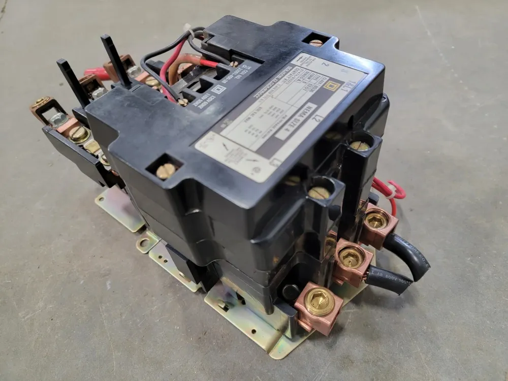 100 hp, NEMA Size 4, 110/120 VAC Coil Non-Reversing Starter 8536SFO1V02S