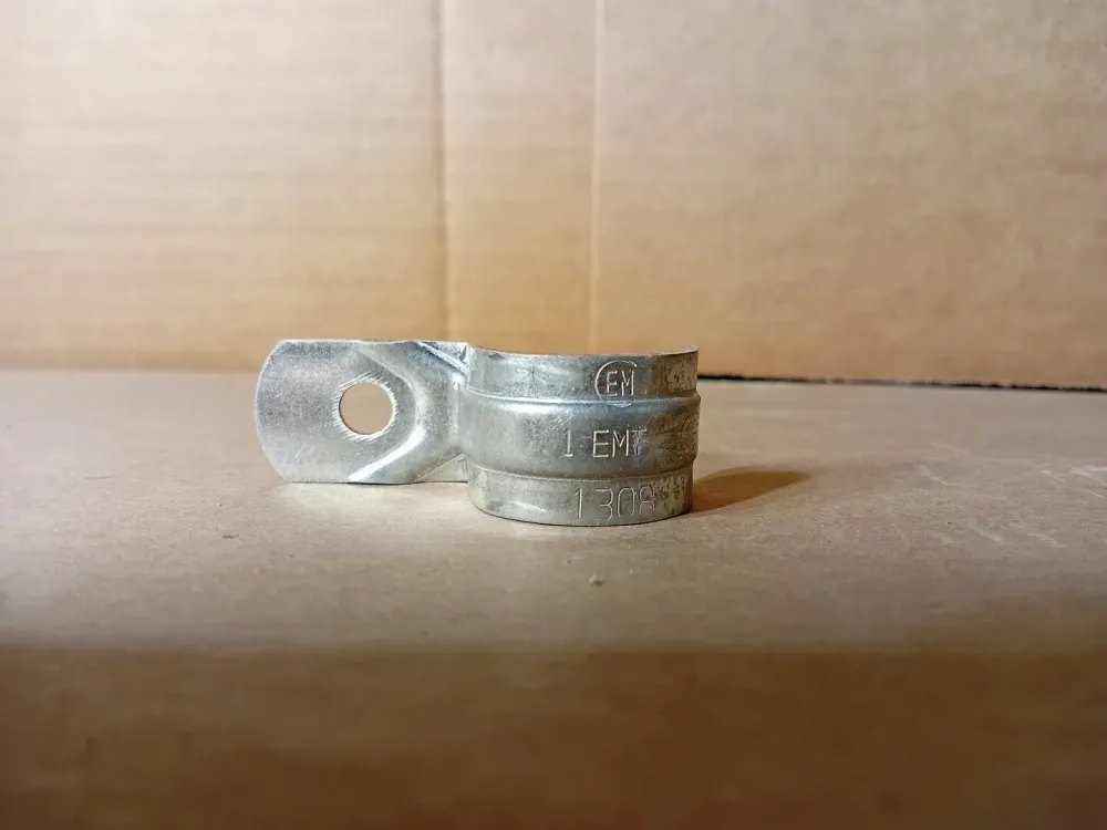 One Hole EMT Strap CI1308 (Box 50 pcs)