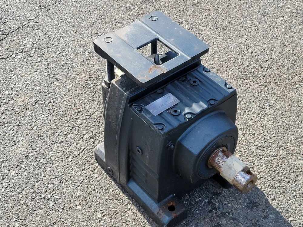 Professionele 83.15:1 Ratio Gear Reducer R97 AD3/P