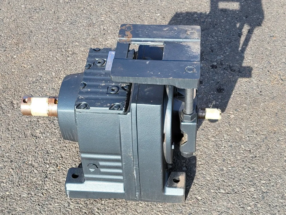 Professionele 83.15:1 Ratio Gear Reducer R97 AD3/P