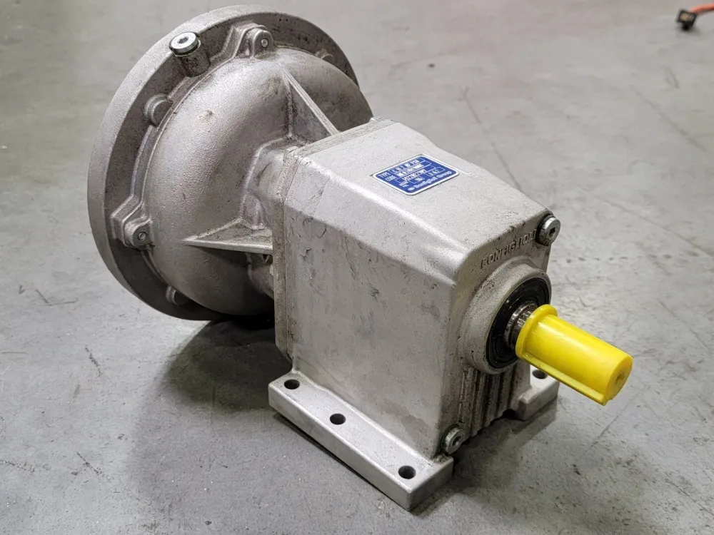 1:62 Ratio, Helical Gear Unit C Series C 11 2 NP P80