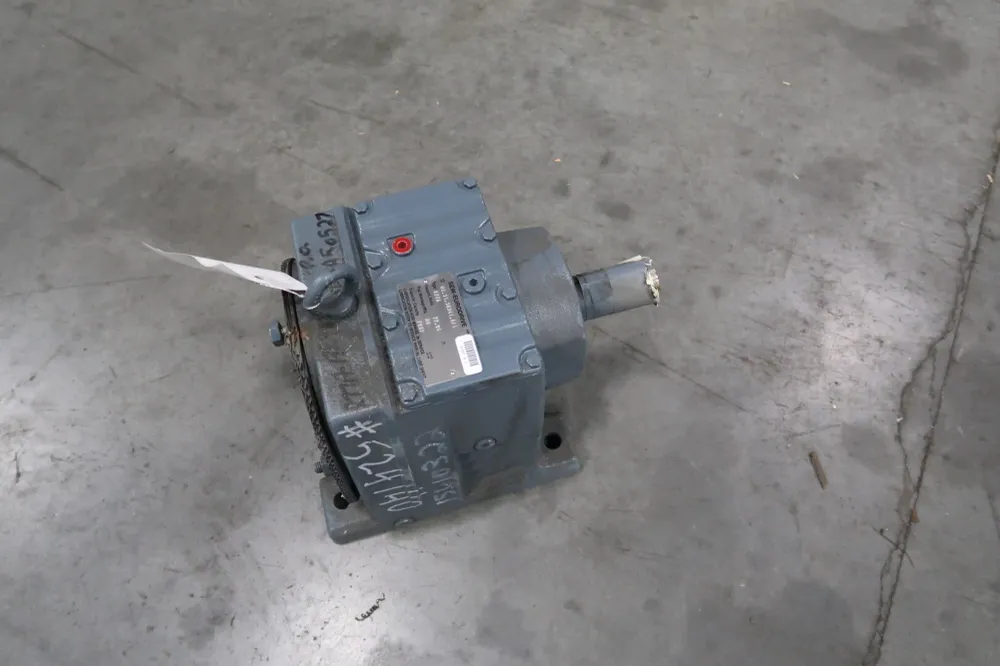 77.24:1 Ratio Inline Gear Reducer R77A