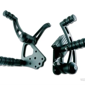 CCE Forward Control Kit, zwart, 5/8" Bore Master Cylinder, Rubberband Pegs Harley-Davidson