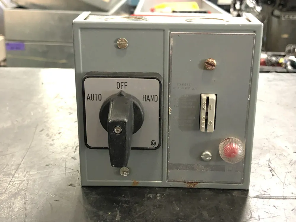 1 hp, NEMA Size 1, 277 VAC Handbediend Starter 2510-FG71