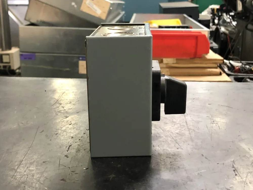 1 hp, NEMA Size 1, 277 VAC Handbediend Starter 2510-FG71