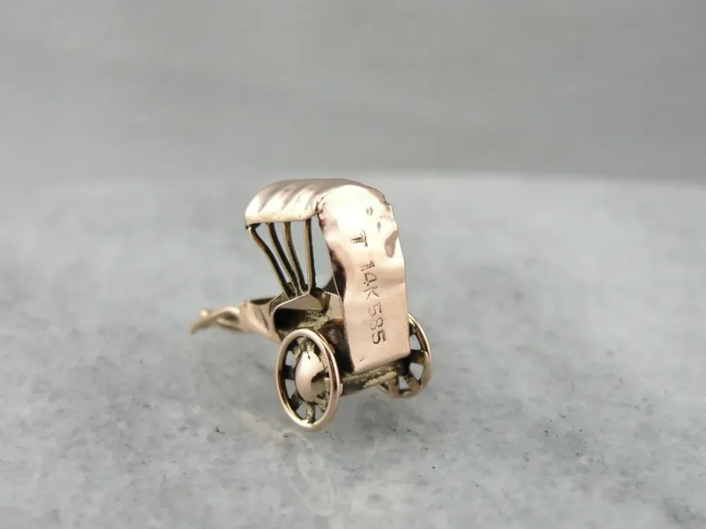 Rickshaw Rose: Verguld Buggy Charm or Pendant