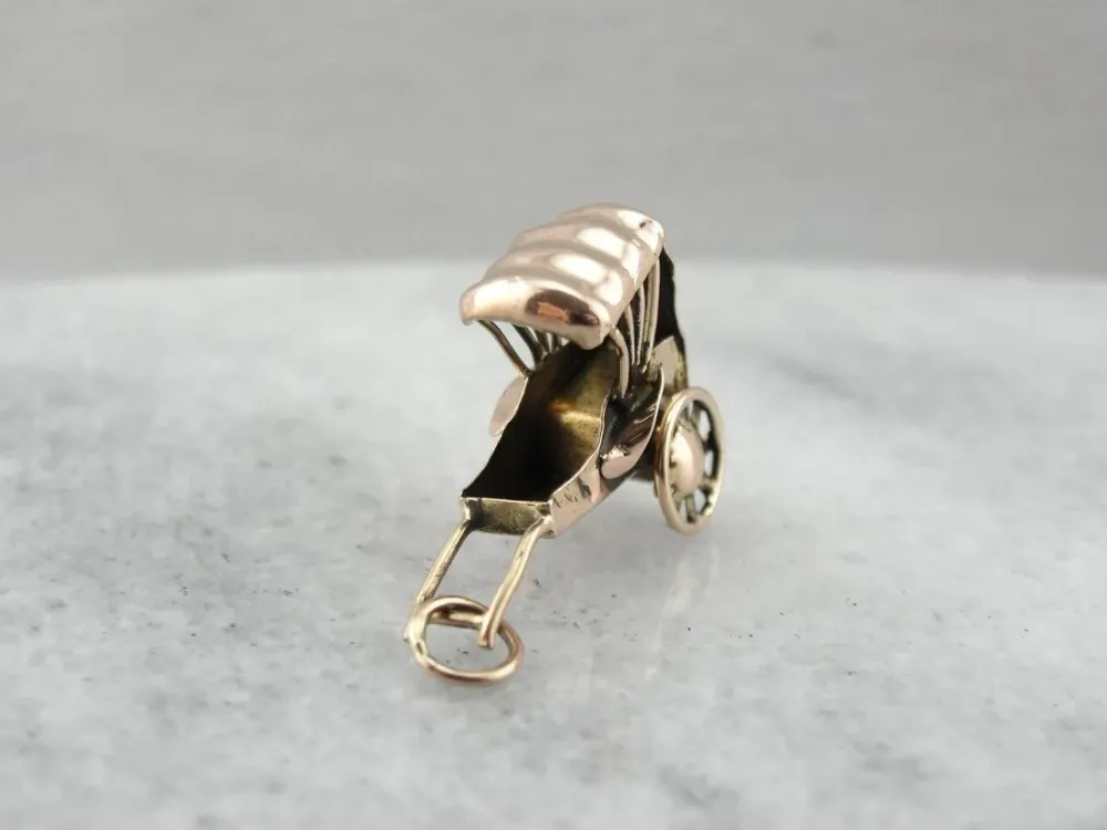 Rickshaw Rose: Verguld Buggy Charm or Pendant