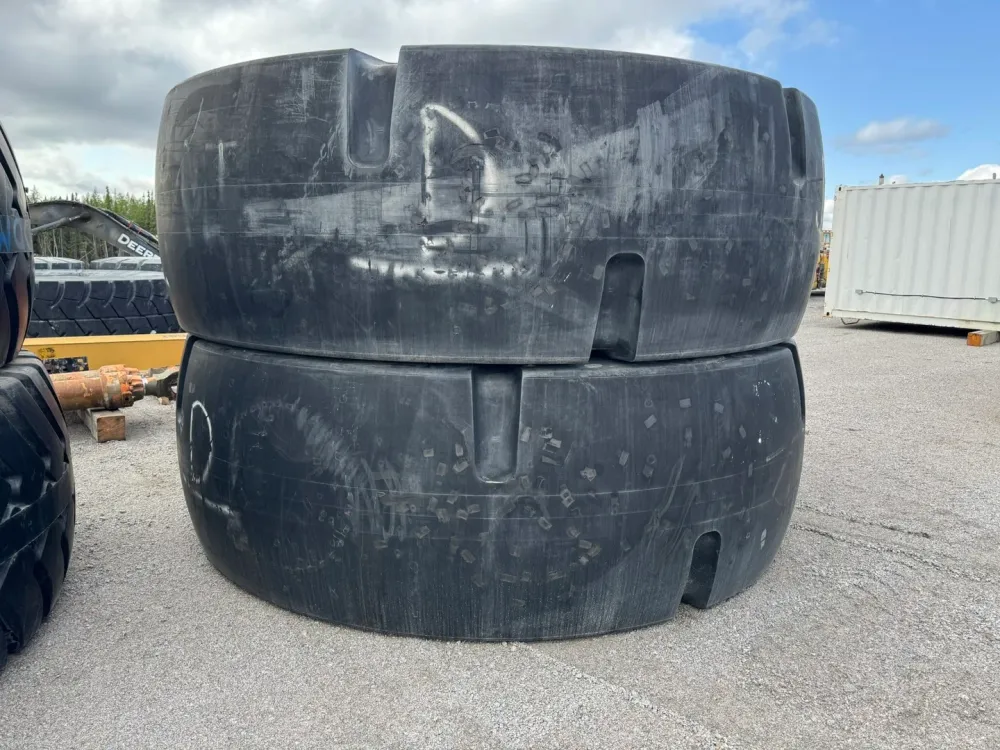 Tire 52/80R57
