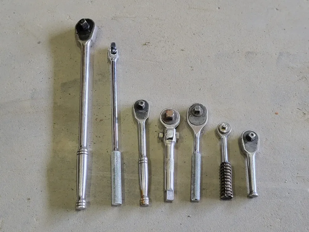 Assorted Ratchet 1/2" & 3/8" Drive, SA12AL, SA38A, 5266, 5249 met druppelstop
