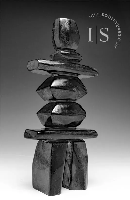 Premium Zwart 10" Inukshuk Matiusi Kimgwatsiaq *Kimgwatsiaq No. 15*