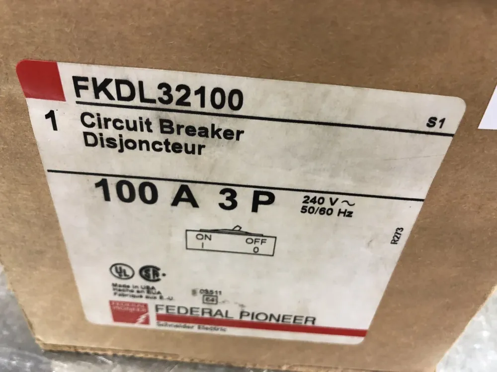 100 Amp, 3 Pole, 240 volts Circuit Breaker FKDL32100 met directe aansluiting