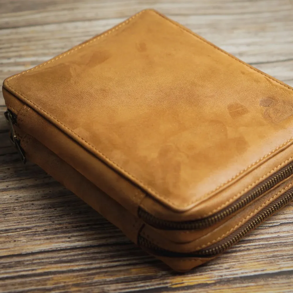 Yak Leather 26 Double Sided Zipped Pen Holder - Tan