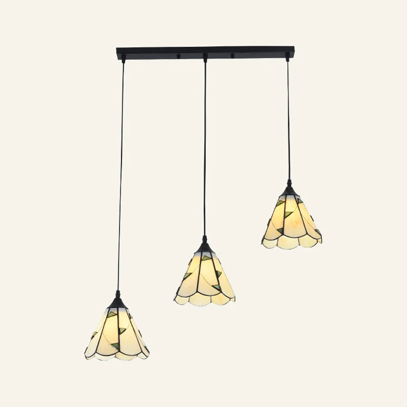 Tiffany-stijl Bell Multi-plafondlamp 3 lampen Handgemaakte glazen ophanglamp met bouten en moeren