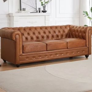 Veerpootlager Driezitsbank van camelkleurig vaarsleer CHESTERFIELD