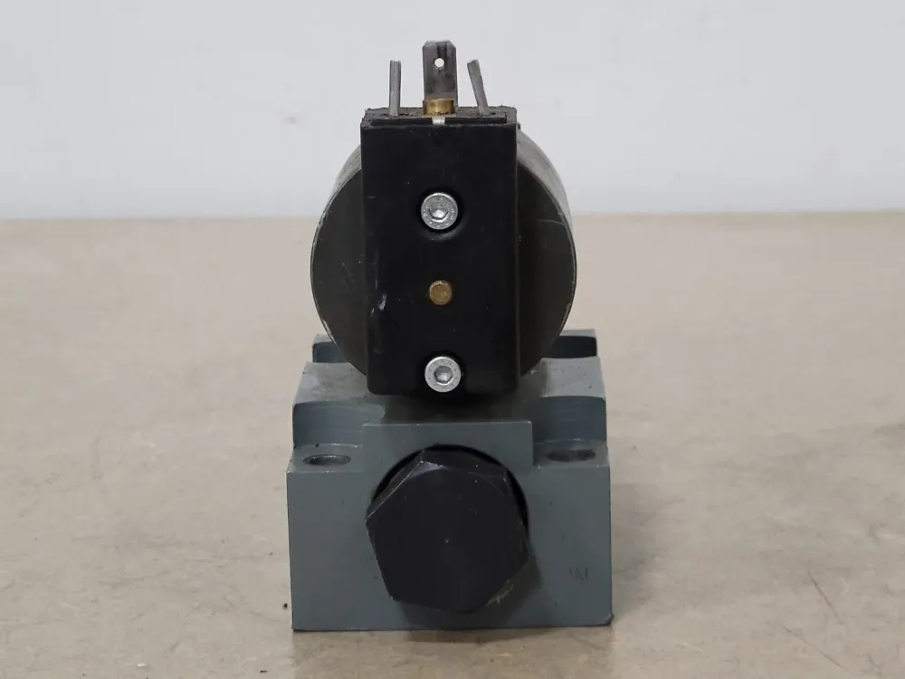 Directional Seat Valve M-3 SE 10 U24/315 G24 NZ55L, Hydronorma GS-50-4N-B, 24 compatible met Renault 1.5 dCI