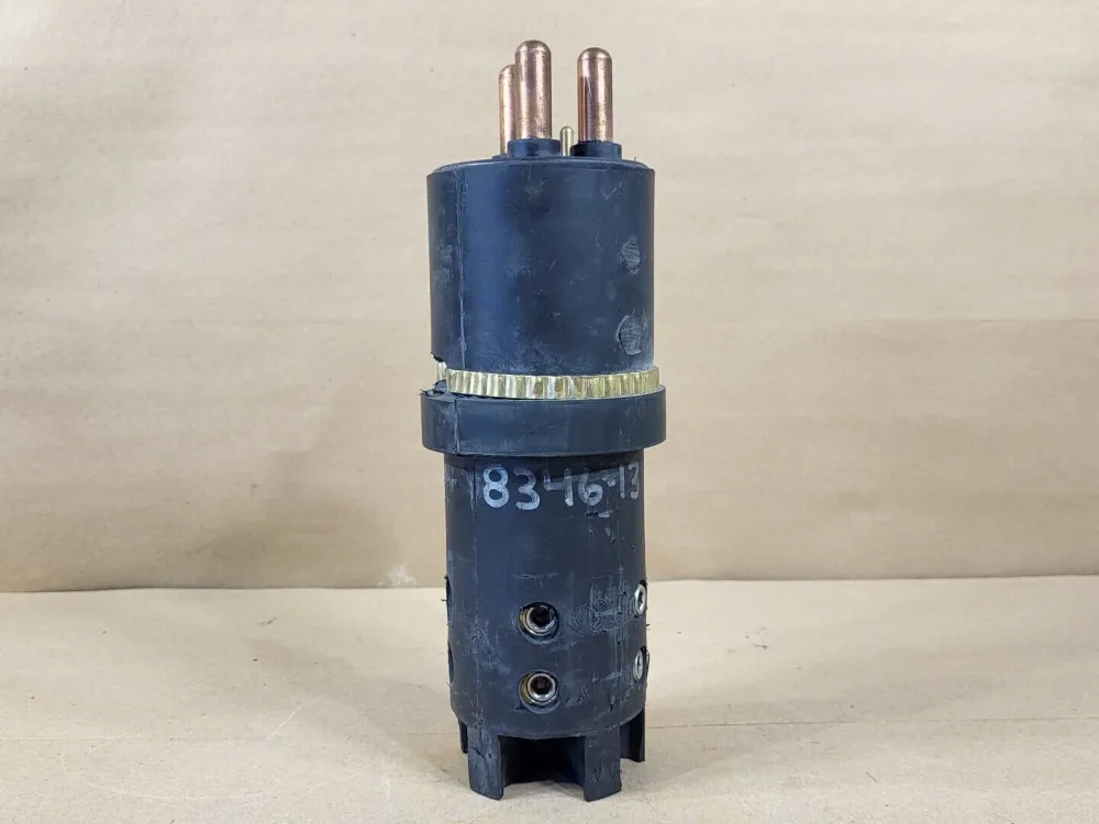225Amp, 750Volts, 3P+G, Uni-Lock Connector 8346-13