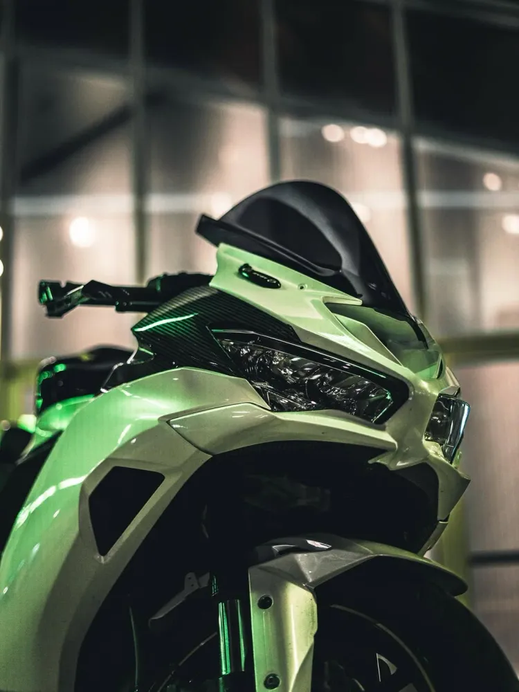 Amotopart 2019-2023 Kawasaki ZX6R carbon parelwit kuipset