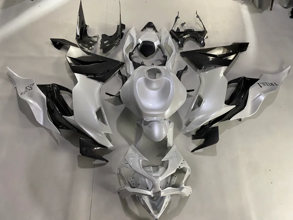 Amotopart 2019-2023 Kawasaki ZX6R carbon parelwit kuipset