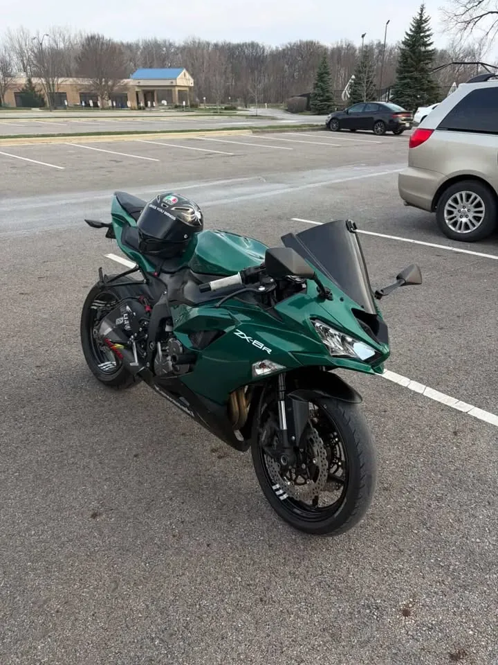 Amotopart 2019-2023 Kawasaki ZX6R metallic groene kuipset