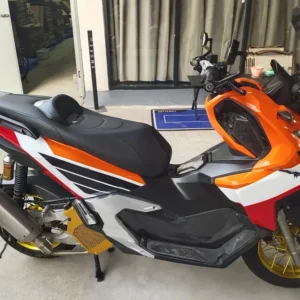 Amotopart 2022-2024 Honda Adv160 Black White Orange Fairing Kit