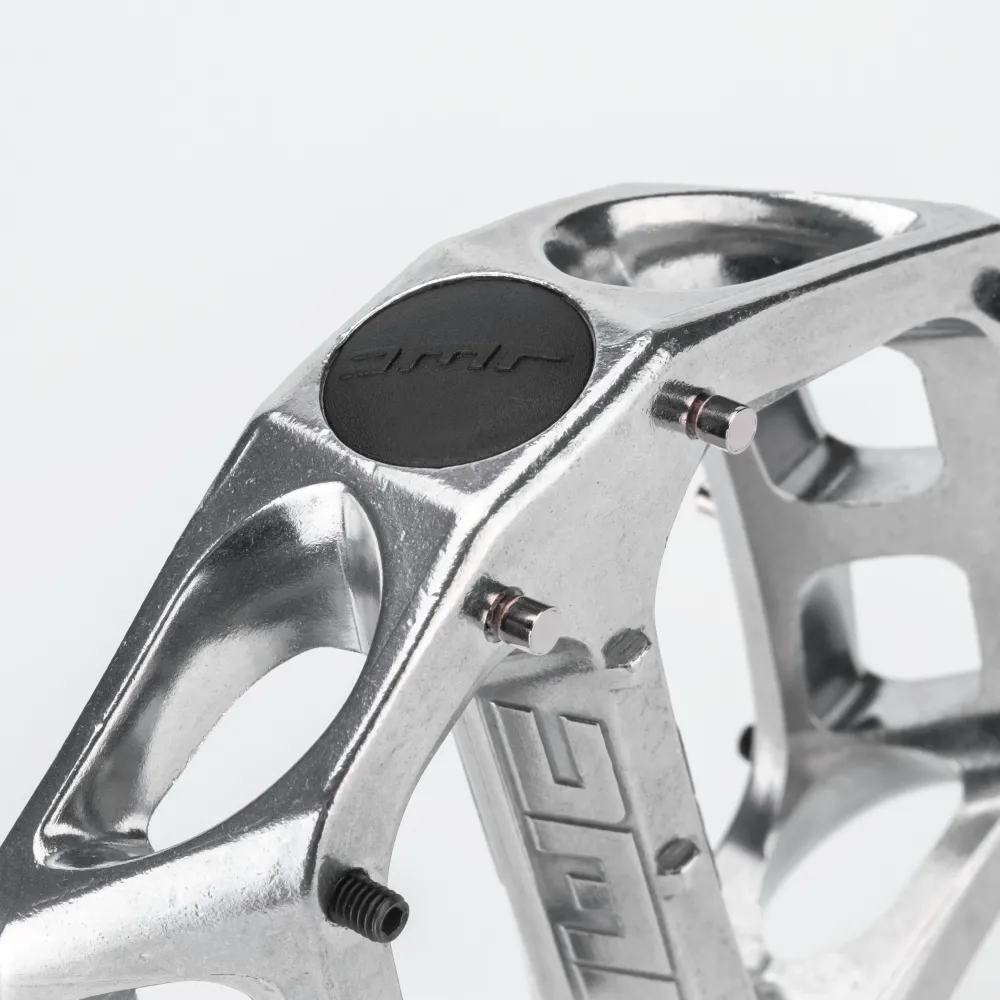 DMR V8 CLASSIC vlakke pedalen Zilver