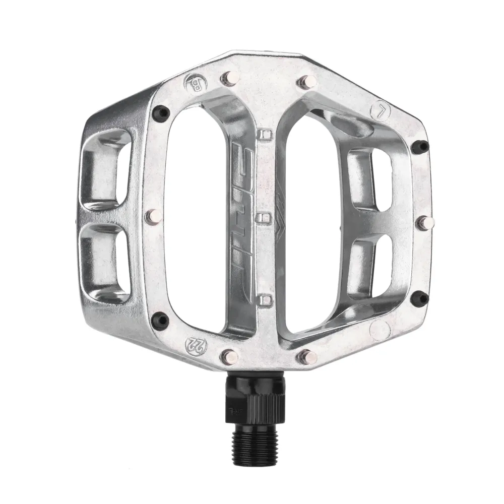 DMR V8 CLASSIC vlakke pedalen Zilver