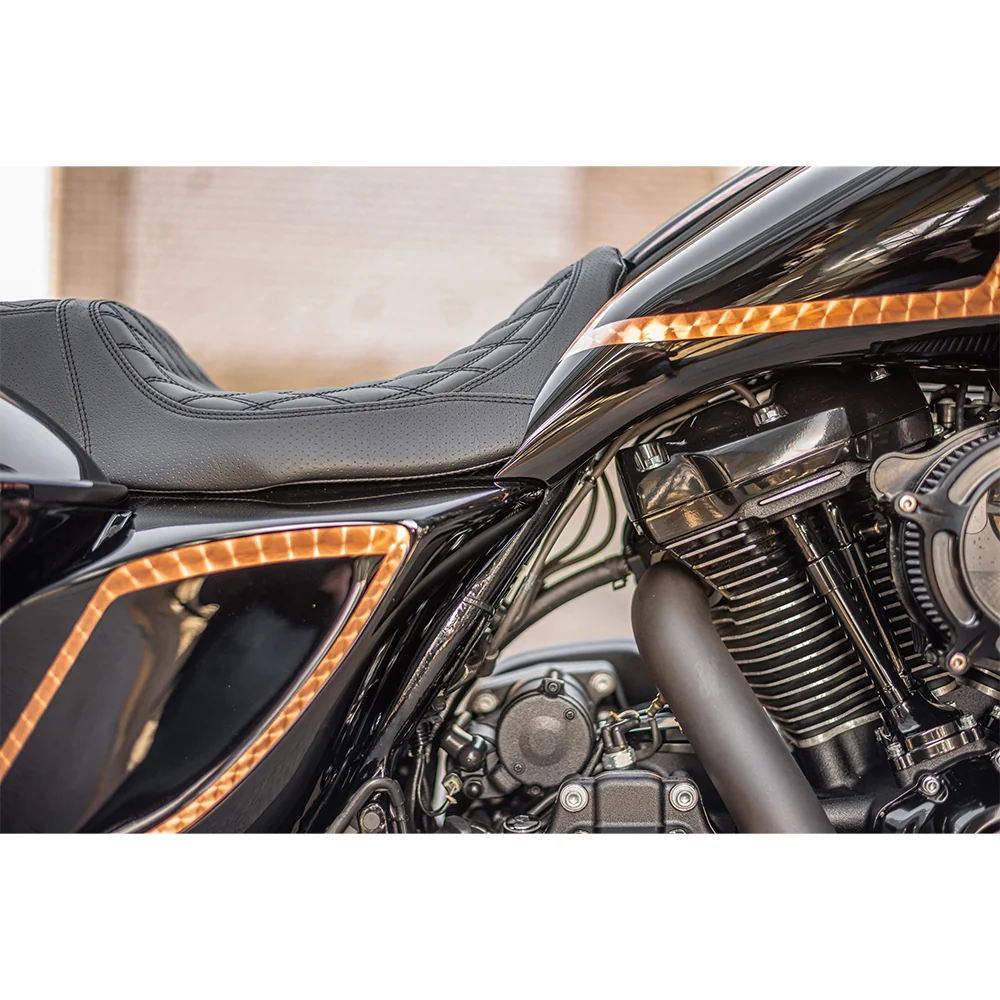 Killer Custom Flow 2 Uitgerekte benzinetank & zijklep Kit Touring 14-21
