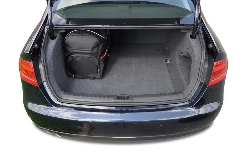 Kjust reistassenset geschikt voor Audi A4 (B8) Sedan (2008-2015)