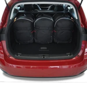 Kjust reistassenset geschikt voor Fiat Tipo Station Wagon (2016-)