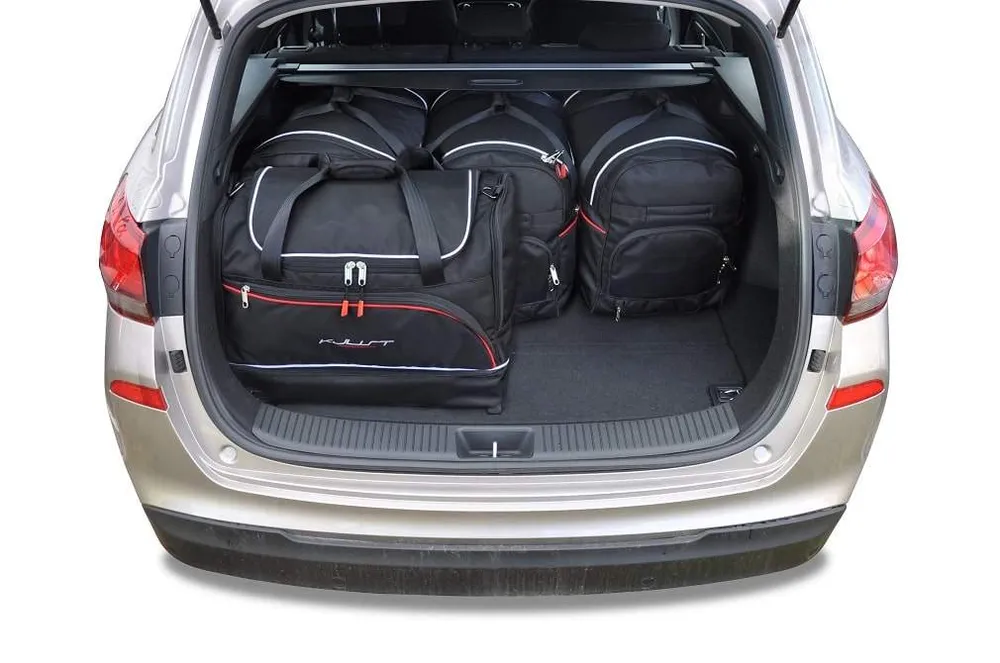 Kjust reistassenset geschikt voor Hyundai i30 Tourer (2017-)