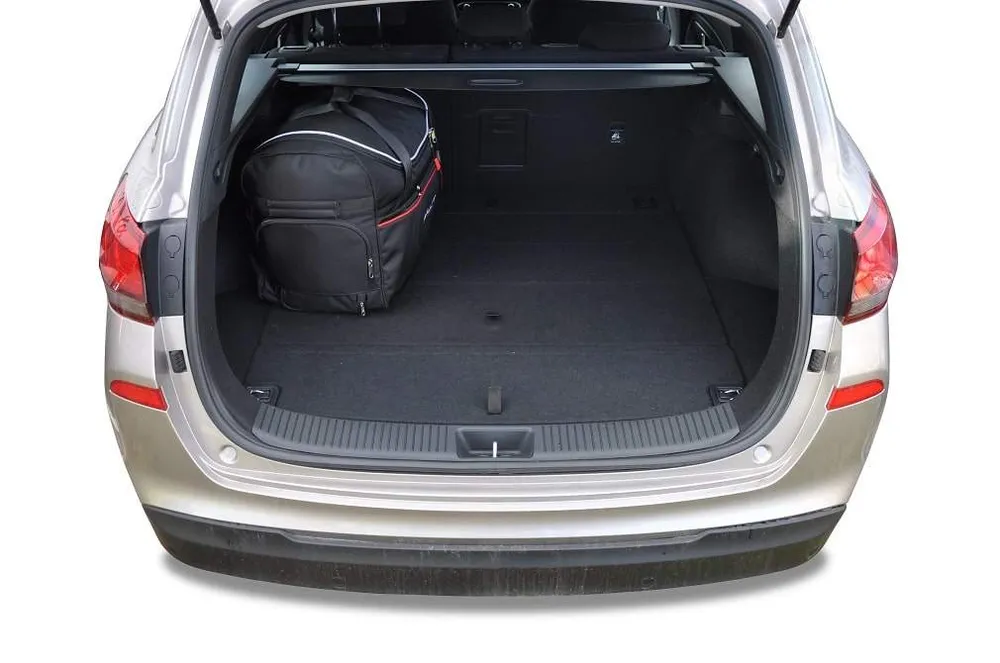 Kjust reistassenset geschikt voor Hyundai i30 Tourer (2017-)