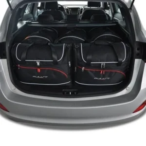 Kjust reistassenset geschikt voor Hyundai i30 Tourer (2012-2017)