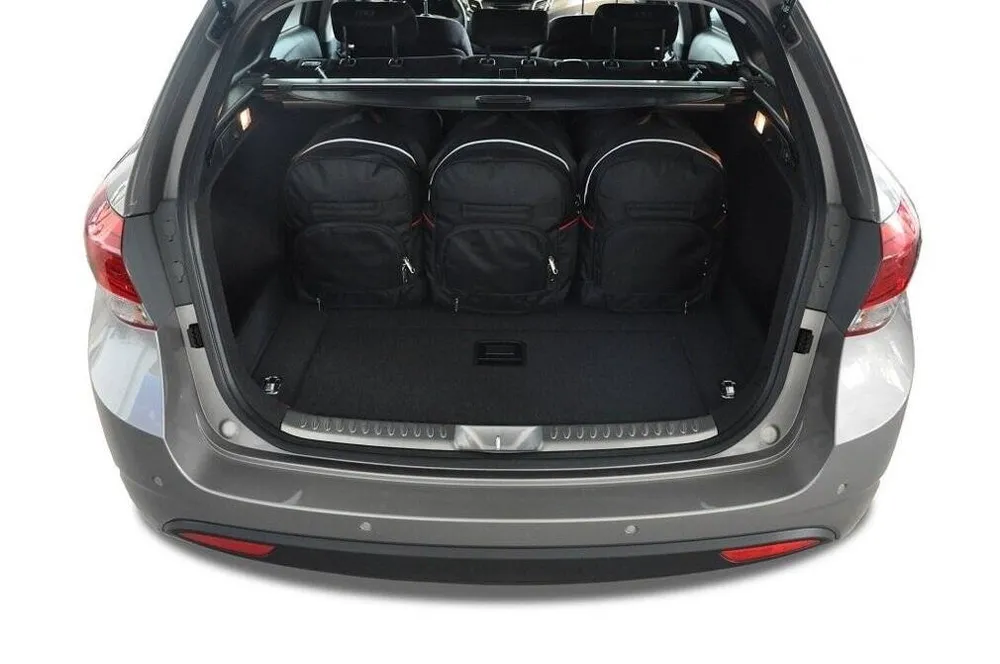 Kjust reistassenset geschikt voor Hyundai i40 Tourer (2011-)